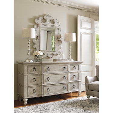 Lexington Oyster Bay Oyster Triple Dresser