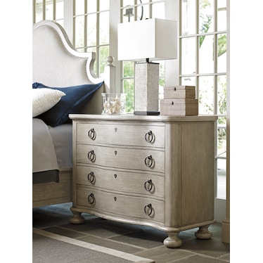 Lexington Oyster Bay Bachelors Chest