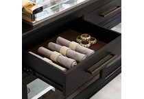 black i   