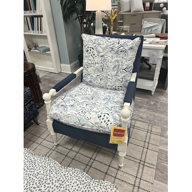 ACCENT CHAIR
