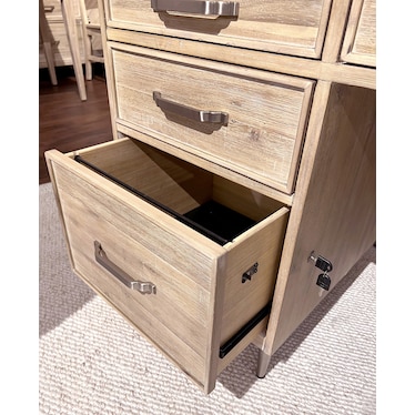 Maddox Executive Desk Biscotti