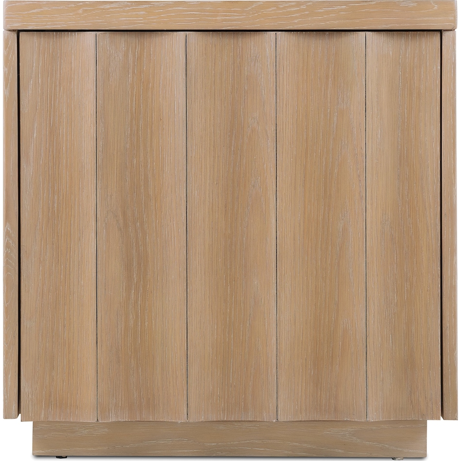 light wood     