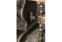 medium brown   brn  