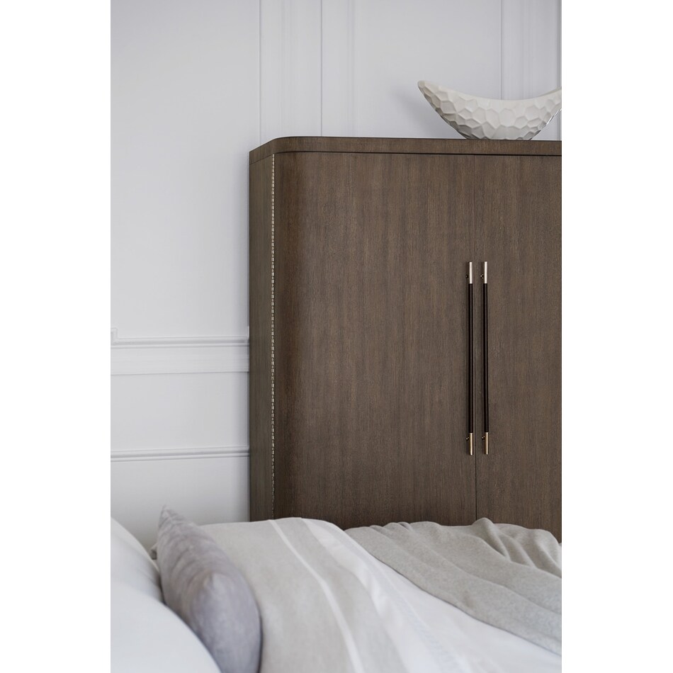 medium brown     