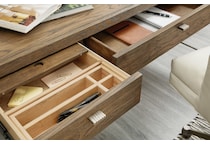 medium wood     