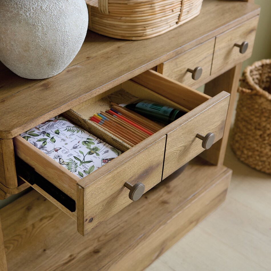 medium wood     