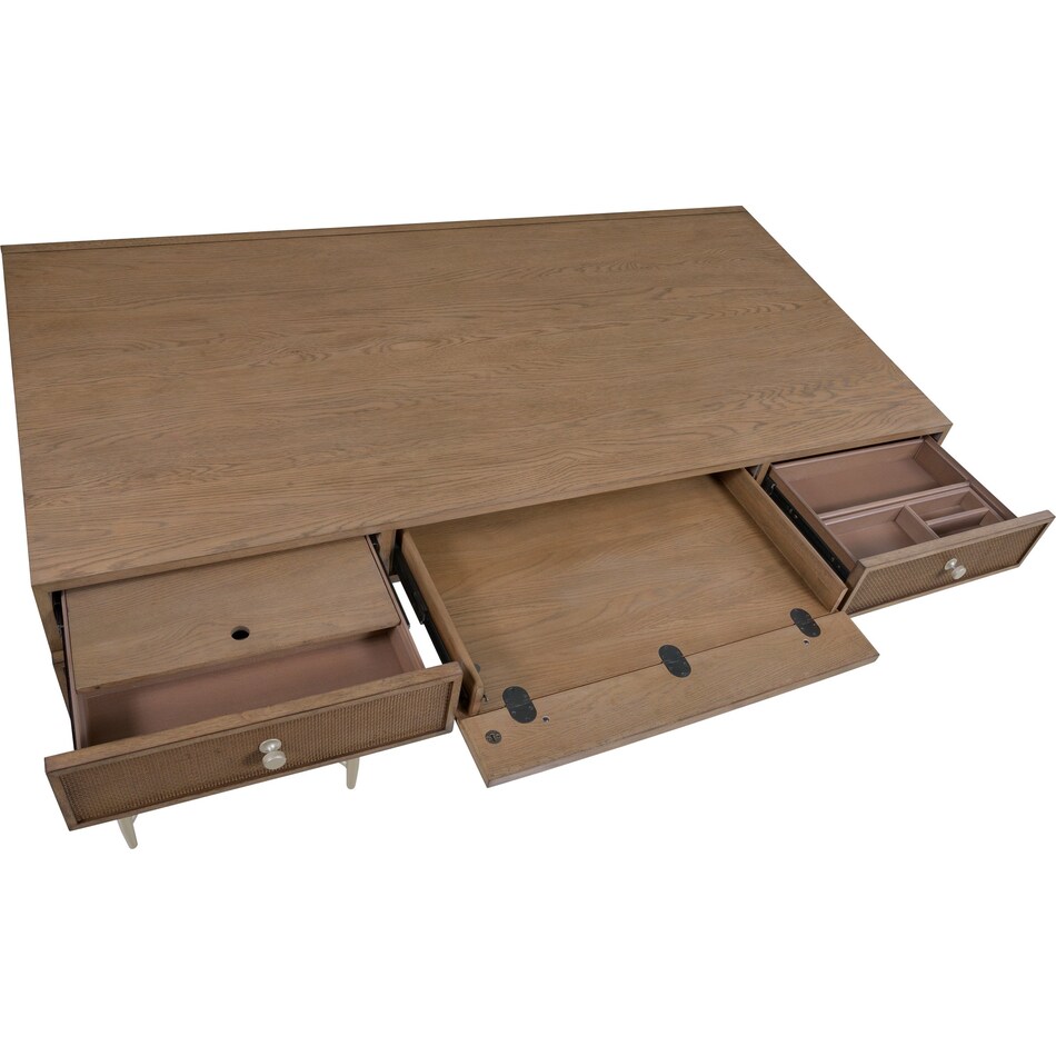 medium wood     