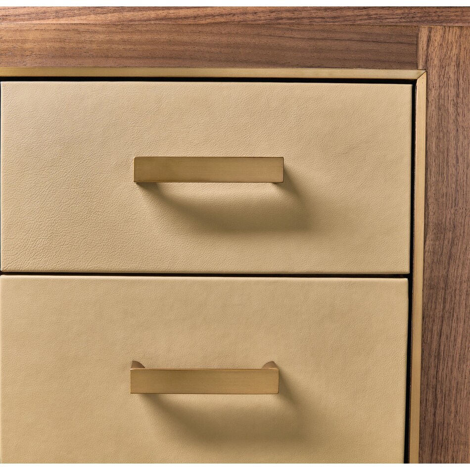 medium wood     