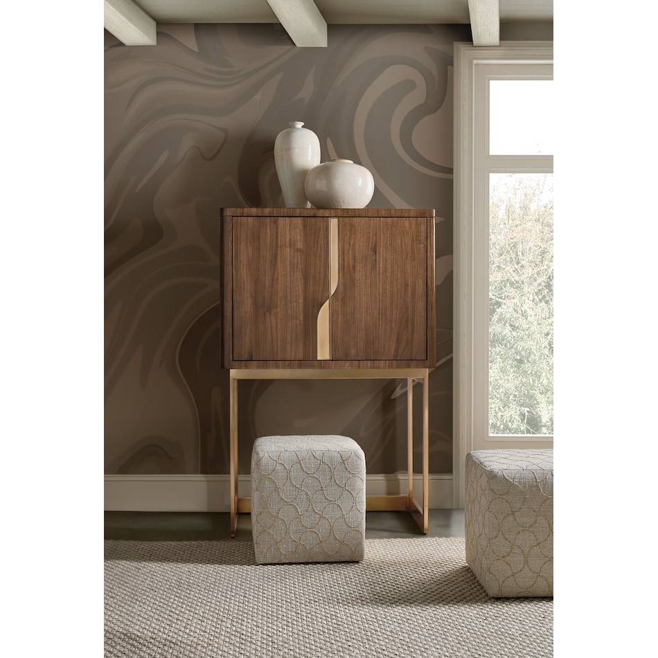 medium wood     