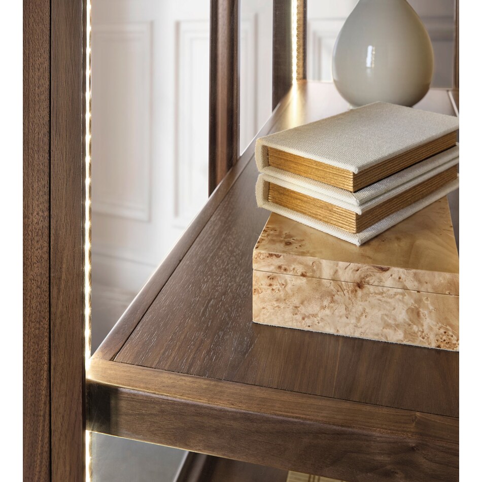 medium wood     