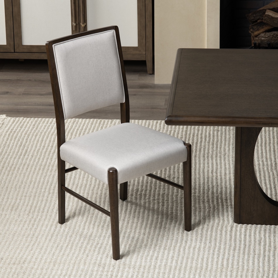 upholstered cvfvrd  
