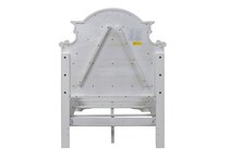white  br tub  