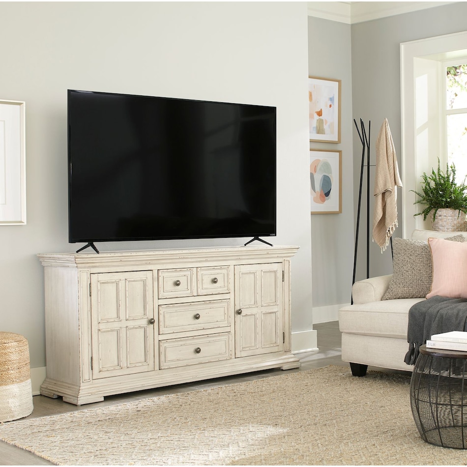 white w tv  