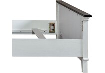 white  br  