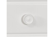 white  br dm  