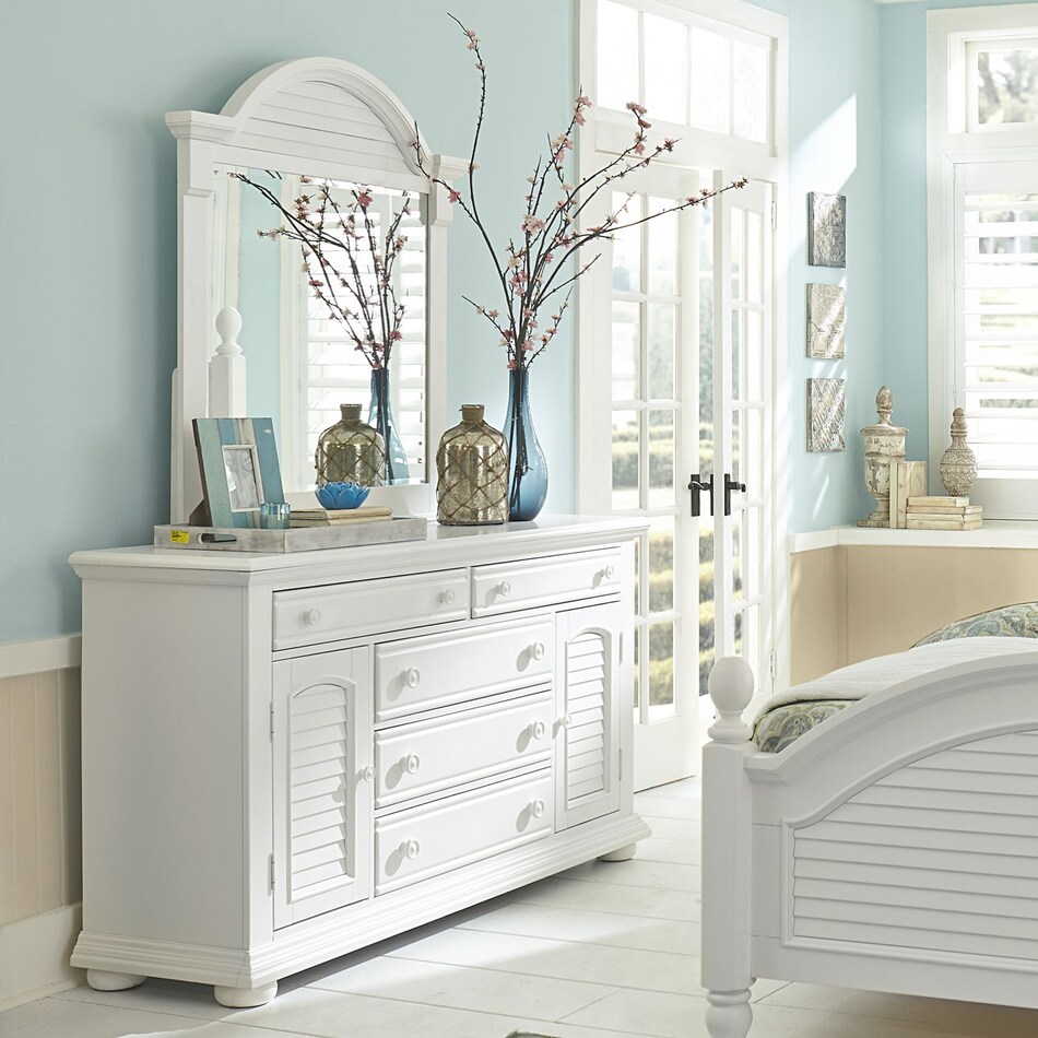 white  br qpbdmcn  