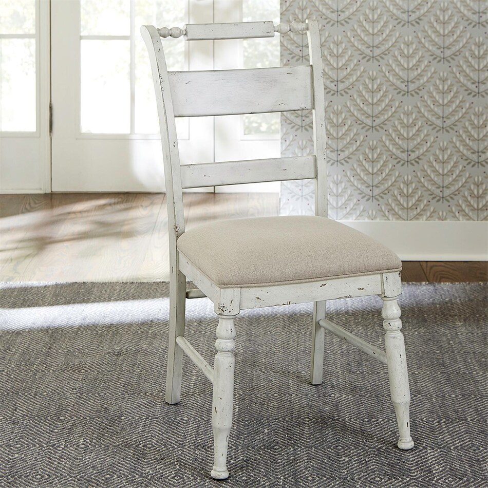 white w cs  